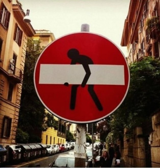 22 Hilarious Vandalized Street Signs - ATOMIC FACT